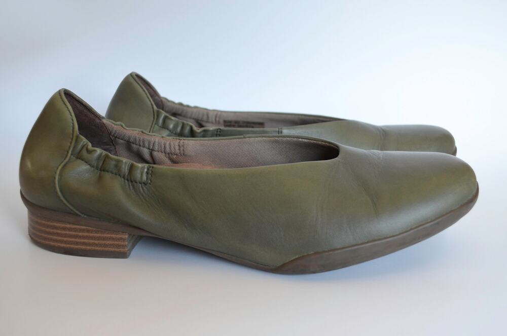 Dansko Kira Flat Olive Green Size 40